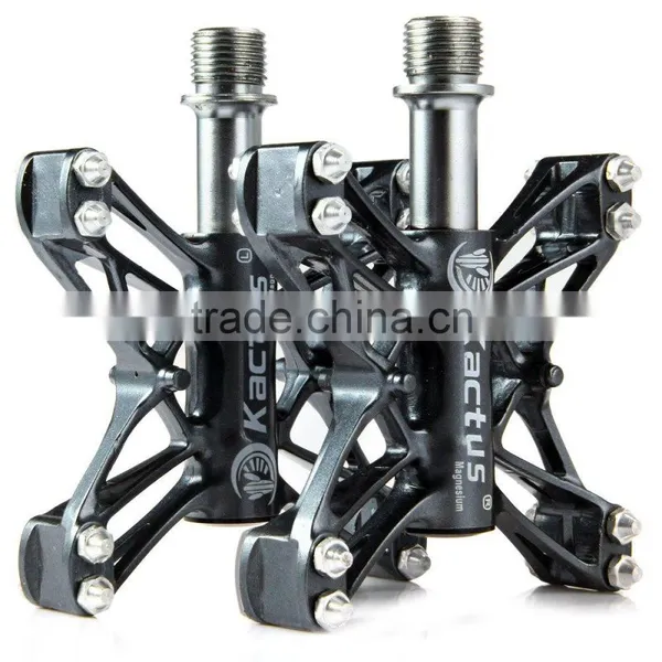 3 Colors 2PCS CNC 3 Bearings Bicycle Pedals Ultralight Mountain Bike Pedal Road Cycling Magnesium Flat Pedals Terrain Titanium photo-3