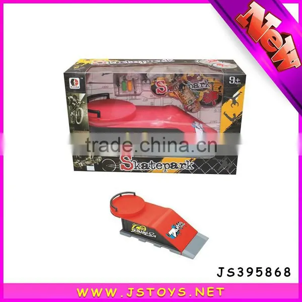 New Arrival Finger Skateboard With Skatepark for Kids photo-2