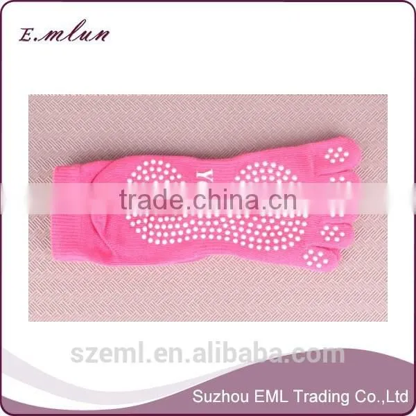Non-slip Antibacterial Professional Yoga Five Fingers Socks photo-3