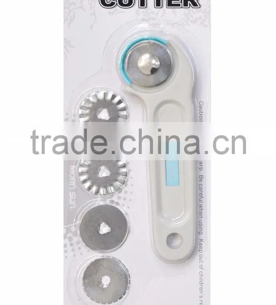 28mm Plastic Bent Handle Rotary Cutter - Knives Wholesale photo-3