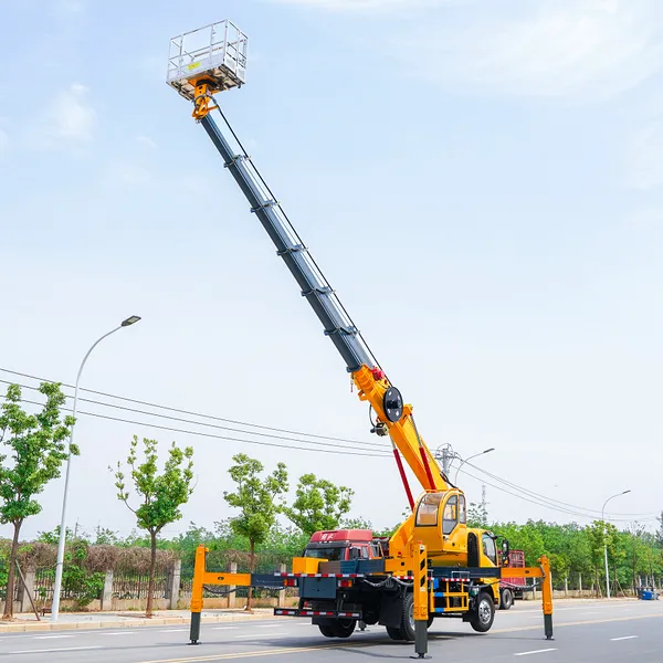 Isuzu Lightweight 36-meter Seven-section Boom Aerial Work Platform photo-4
