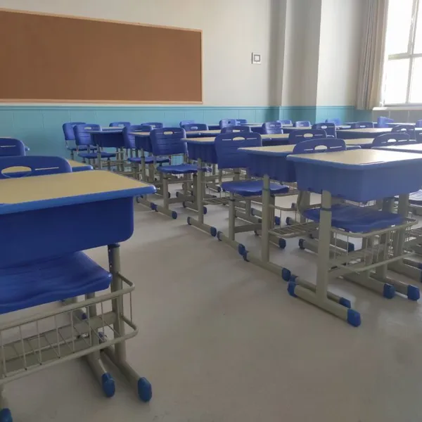 China PVC Flooring 2.0-5.0mm Factory Direct Delivery for Hospitals and Schools, OEM Customization Available