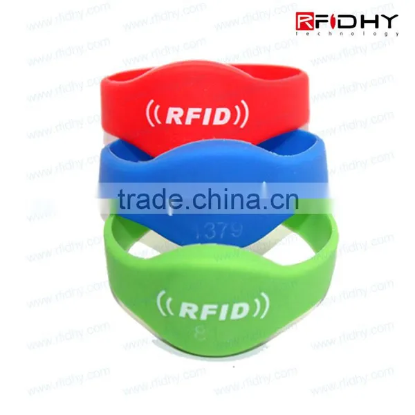 Printed Silicone Wristbands Tag RFID Wristbands for Amusement Parks photo-6