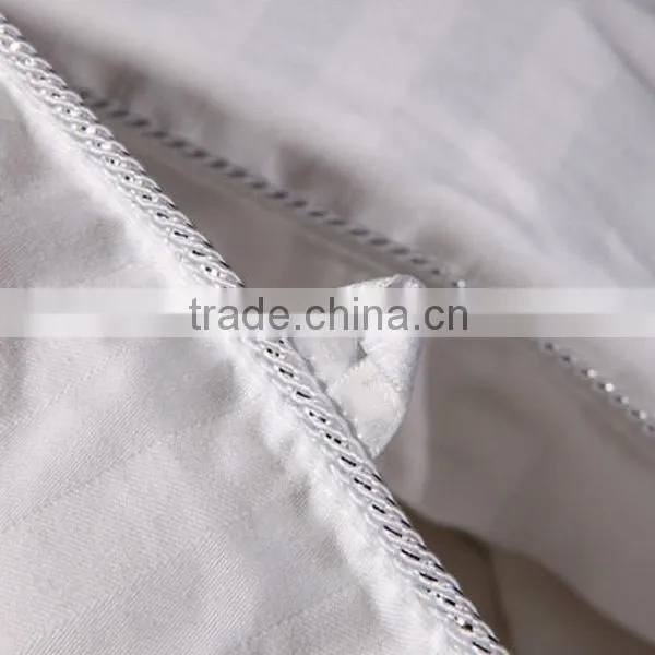Hot Sale Handmade Silk Quilt With Satin Stripe Fabric Quilt Cover,mulberry Silk Duvet Quality Choice photo-3