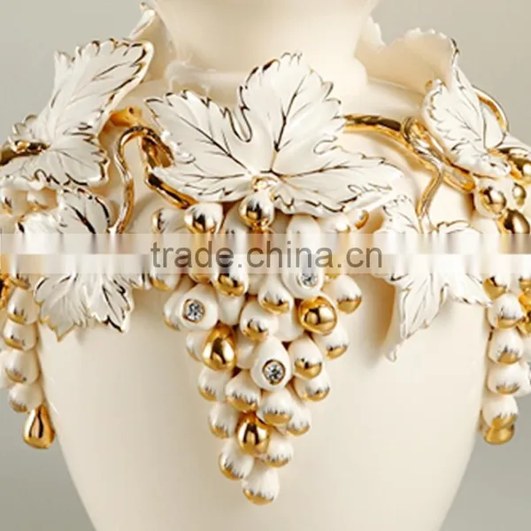 Wholesale Modern Hand Embossed 12"Ceramic Flower Vases photo-5