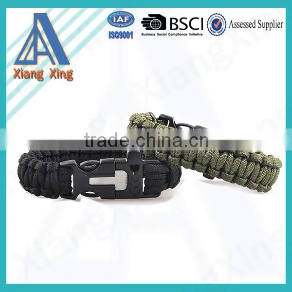 Chinese 550 Paracord Bracelet With Fire Starter photo-2