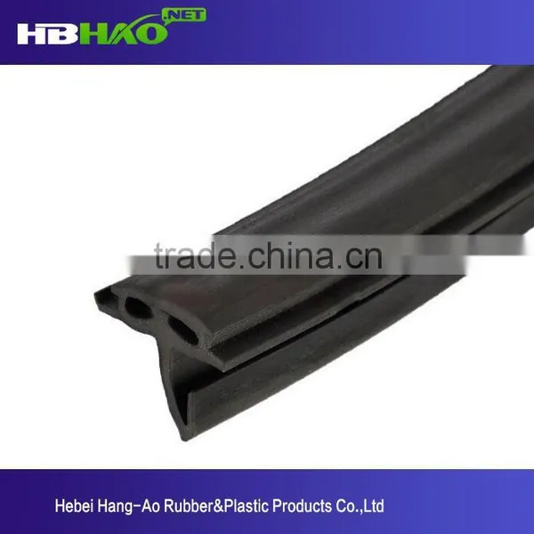 Glass Curtain Wall Adhesive Sponge Rubber Seal Strip photo-3