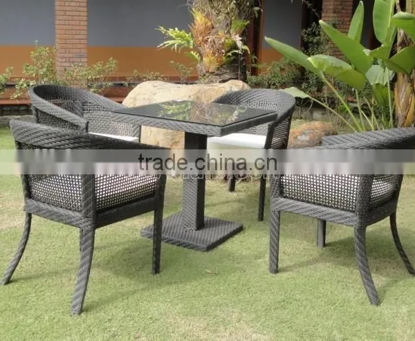 Garden Rattan Dining Table And Chairs For Outdoor