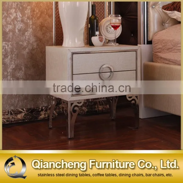 Mirrored Bedside Table With Cabinet Italy Design photo-2