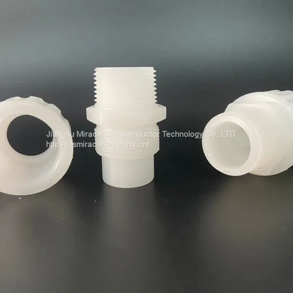 Corrosion Resistant High Temperature Plastic Tube Fittings PVDF Male Connector photo-3