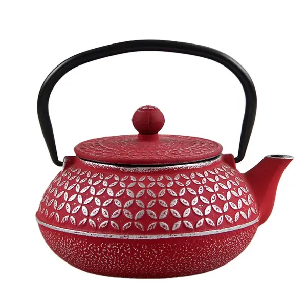 Chinese Factory Price 600ml Vintage Red Four-leaf Clover Pattern Gold Exquisite Cast Iron Tea Kettle Pot Boiling Water Teapot