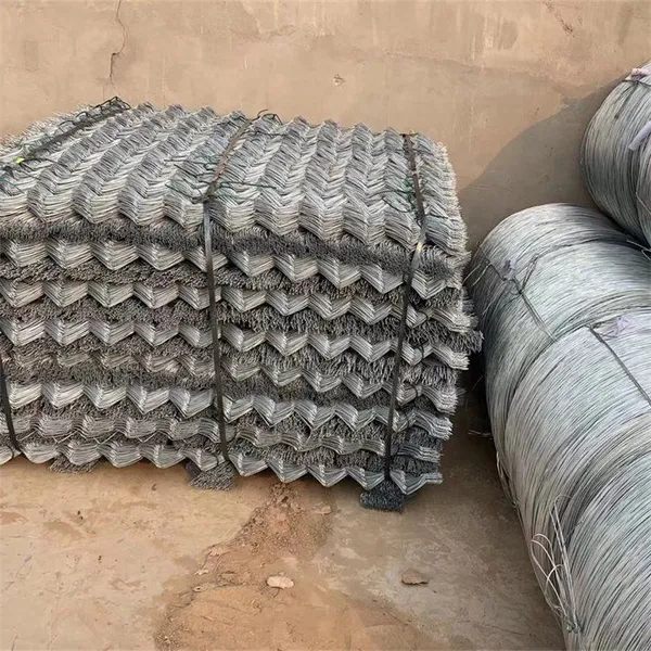 9 Gauge Galvanized Diamond Wire Mesh Fence for Highway and Railway photo-4