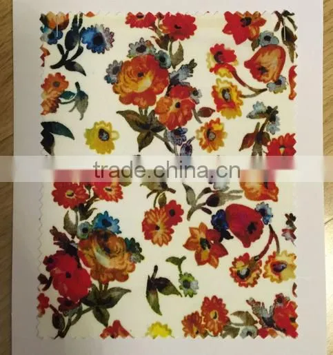 Floral Pattern Fabric in 100% Cotton photo-2