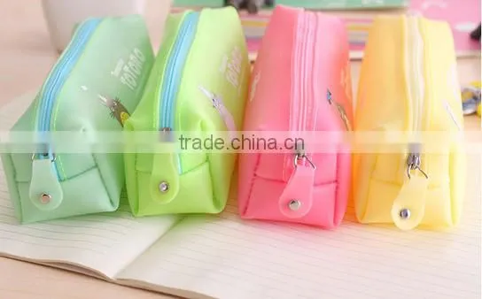 Promotion Jelly Candy Silicone Pencil Case for Girls photo-4