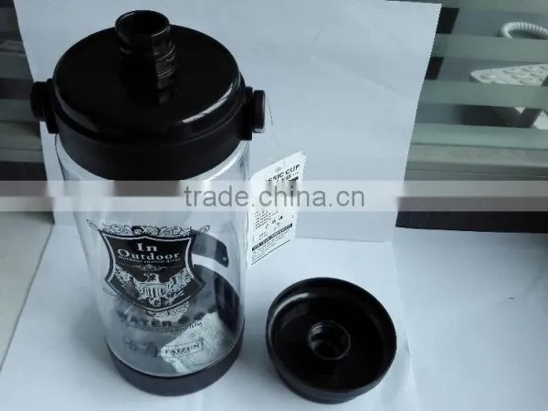 Sports Bottle With Ice Infuser photo-3