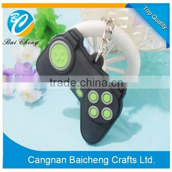 Custom Rubber Keychain in Minion for Gift in WENZHOU BAICHENG photo-3