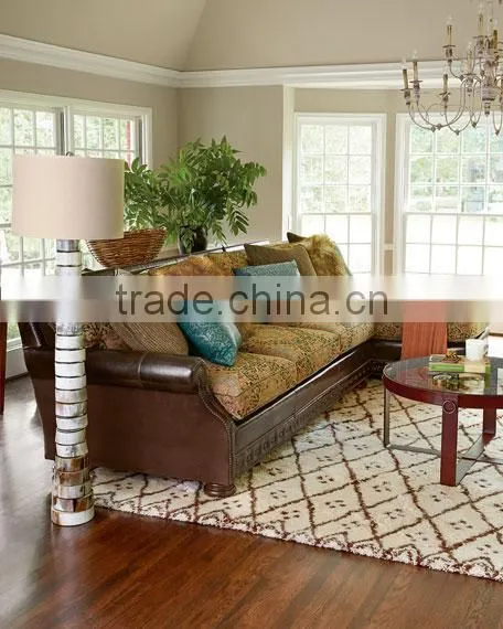 Regional American Style Section Sofa With Chaise for United Kingdom Home Use