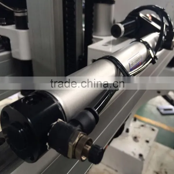 Automatic Robot Arm for Injection Molding Machine SZAM1-650S photo-5
