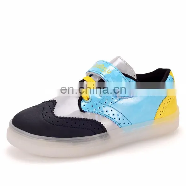 Wholesale Fashion Cool Casual Shoes uk Brogue Shoes USB Charge Children Kids Led Shoes Sneakers for Boys Girls photo-5