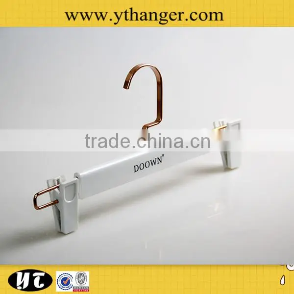 White Plastic Clothes Hanger Suit Hanger photo-3