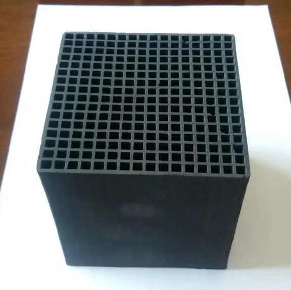 Aquarium Filter Material Honeycomb Cubic Activated Carbon Treatment Waste Gas Honeycomb Activated Carbon photo-3