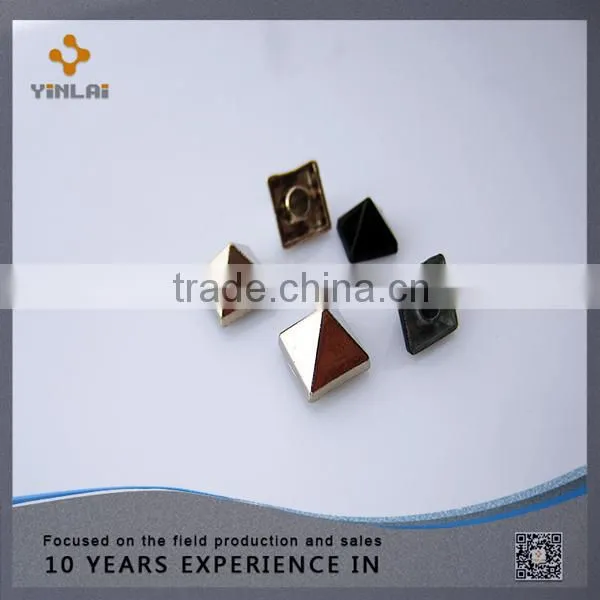 China Metal Brass Carving Rivets For Bags photo-6