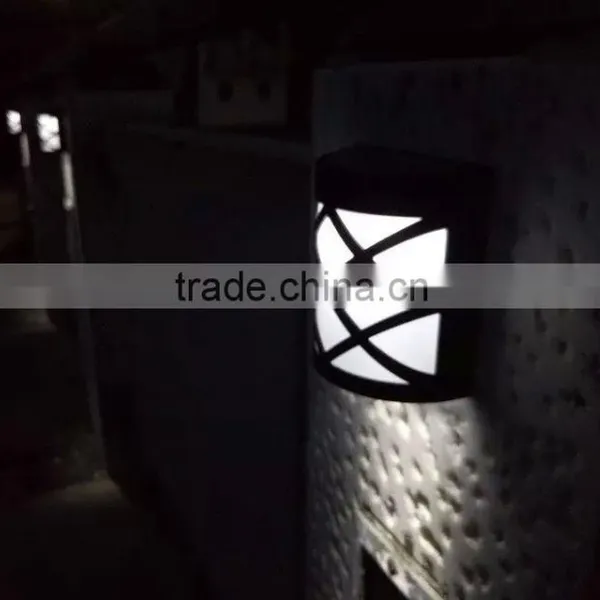 ABS PC Waterproof Black Solar Energy Charging Solar Light for Garden Street Courtyard photo-6