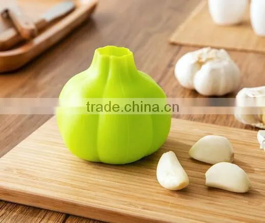 Cy287 New Creative Silicone Garlic Peeler Kitchen Gadget Roller Tool Kitchen Accessory Tool photo-2