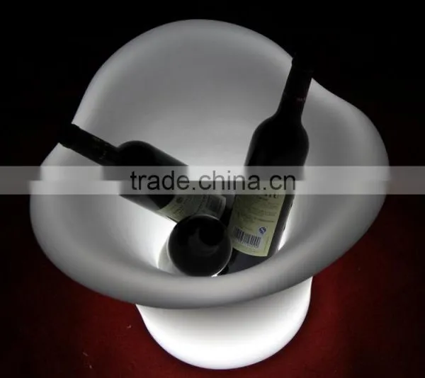 100% PE Plastic Luminous Led Plastic Flower Pot Furniture photo-3