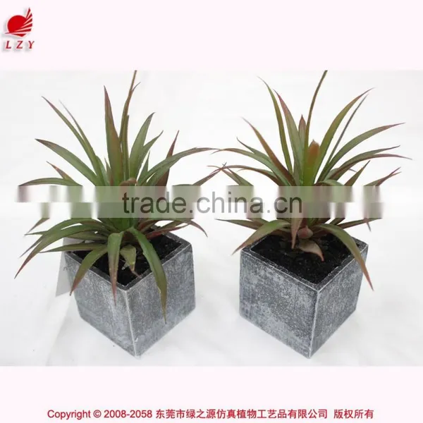 Wholesale Mini Artificial Bosai Cheap Artificial Mini Plant Potted Plant photo-3