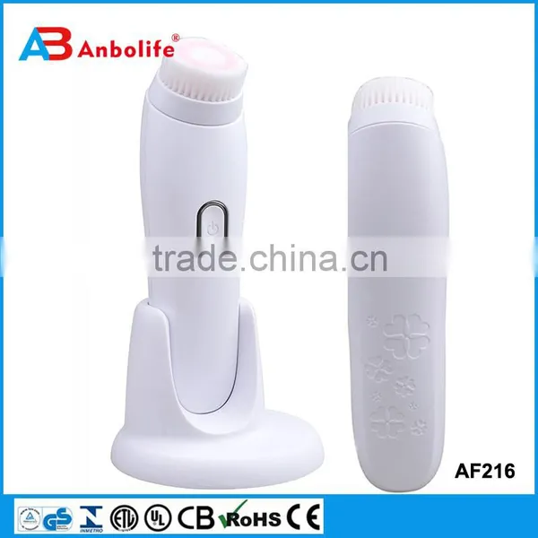 Painless Facial Multifunctional Machine With Facial Brush Lip Line Removal photo-4