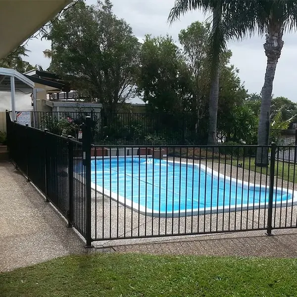 China Supplier Welded Steel Flat Top Aluminum Fence - Rackable Wrought Iron