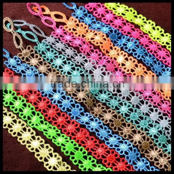 Trends in Italy : Friend Lace Clover Bracelet Handmade The New photo-5