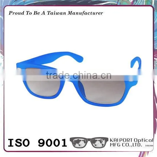 Colorful Quality Assured Sunglasses With Soft Touch Coat photo-2