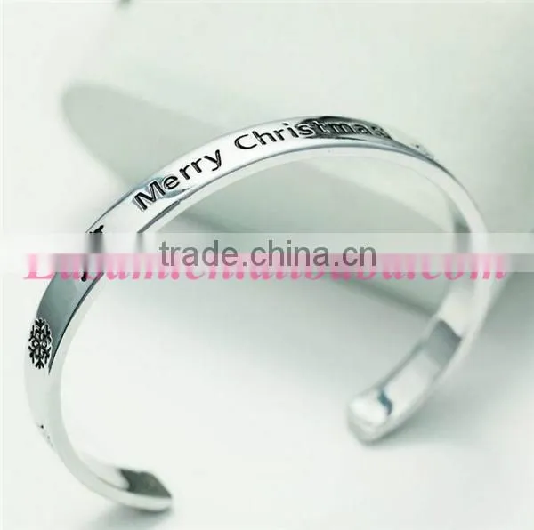 Zinc Alloy Main Material Christmas Jewelry Letter Christmas Element Cuff Bangle photo-2