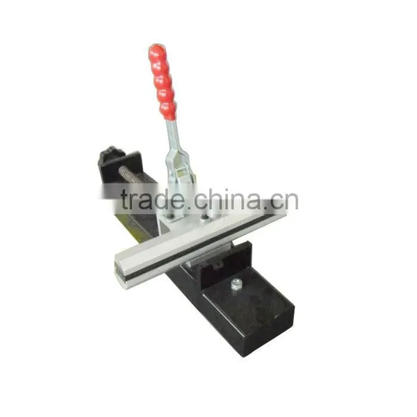 Manual Mesh Stretcher