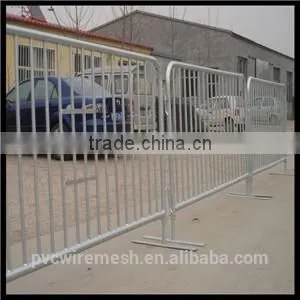 Hot-dipped Galvanized Crowd Control Barriers/Crowd Control Fencing photo-5