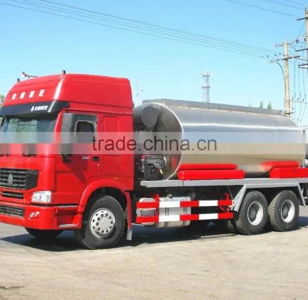 SINOTRUK HOWO 12000L Bitumen Distributor Paving Truck for Sale photo-4
