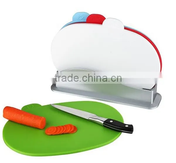Best Sell 4pcs Plastic Oval Chopping Block 8mm Cutting Board Set With ABS Stand photo-2