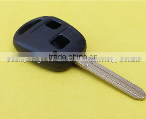 Big Discount Toyota 2 Button Remote Key Blank Case With Metal Logo photo-4