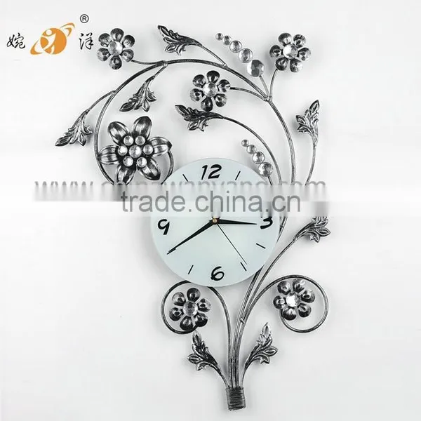 Hot Selling Concise Beautiful Silvery White Fancy Wall Clocks photo-2