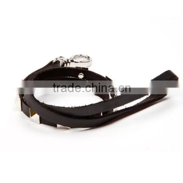Wholesale Handmade Key Chains Fashion Custom PU Leather Key Holder,rivets Key Chains photo-2