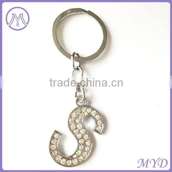 Custom Zinc Alloy Enamel Letter A Keychain photo-3