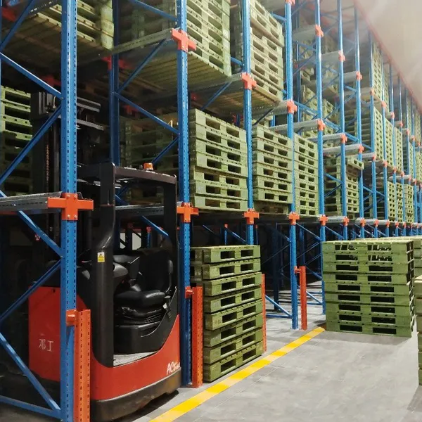 Galvanized Heavy-Duty Cantilever Pallet Rack for Outdoor Warehouse Storage