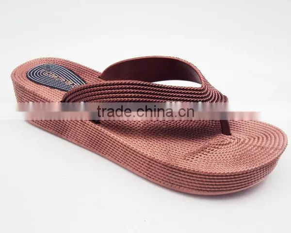 2016 New Design Cheap Fashion Slippers PVC Women Slippers photo-3