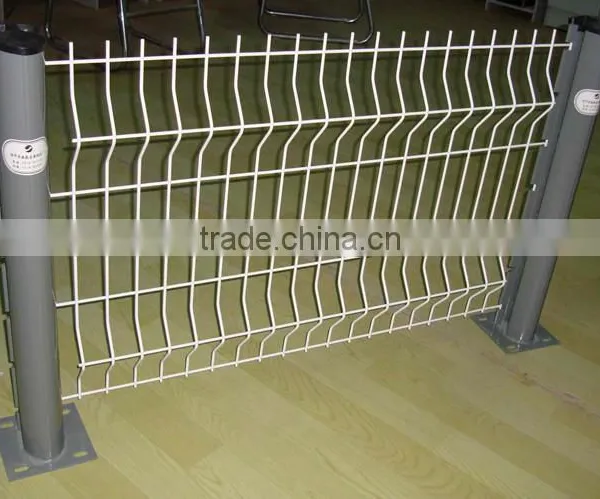 Welded Wire Mesh Fence, Welded Bending Fence Price List for Sale photo-6