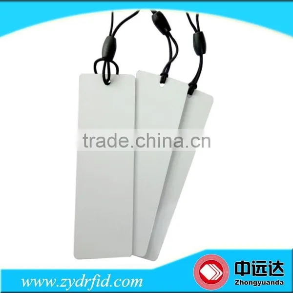 RFID Clothing Plastic Hang Tags/RFID Plastic Hang Tag for Clothing photo-4
