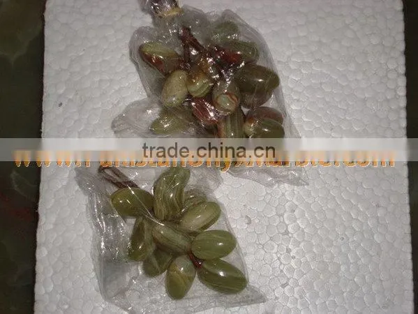 Hot Sale Top Quality ONYX GRAPES BUNCH HANDICRAFTS photo-2