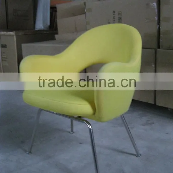 Replica Wholesale Fiberglass Cashmere Saarinen Executive Chair With Stainless Steel Legs Designed by Eero Saarinen photo-2