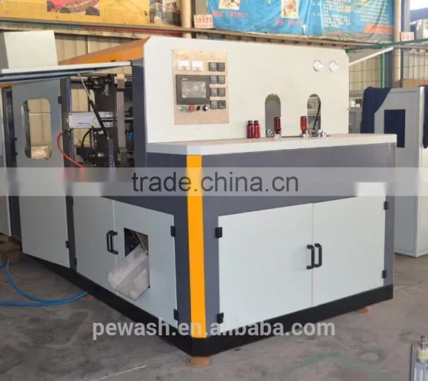 Good Quality Blow Moulding Machine With Preform Auto-loading photo-2